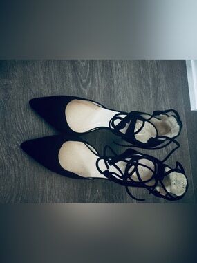 Browns Black Lace-Up Pointed-Toe Heels